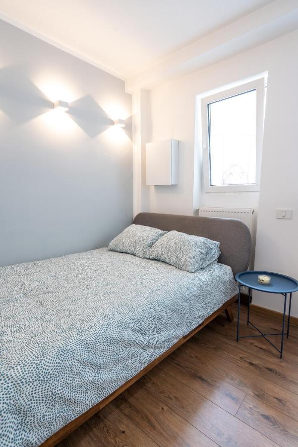 Cozy Design Apartament In Magheru Бухарест Экстерьер фото